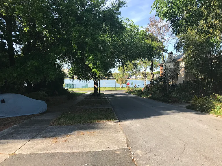 715 Orange Park Ave #C — Photo 11