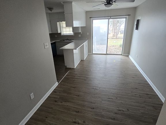 5th image of 1414 College St SE