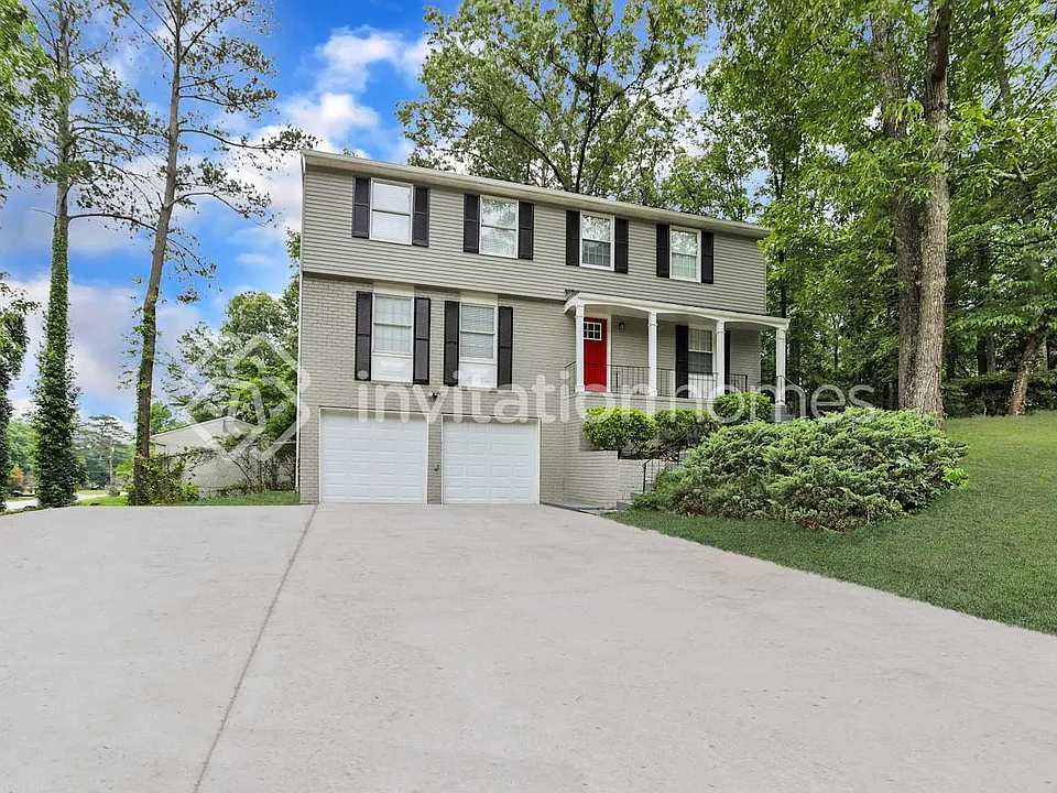 3301 Bramblevine Cir
