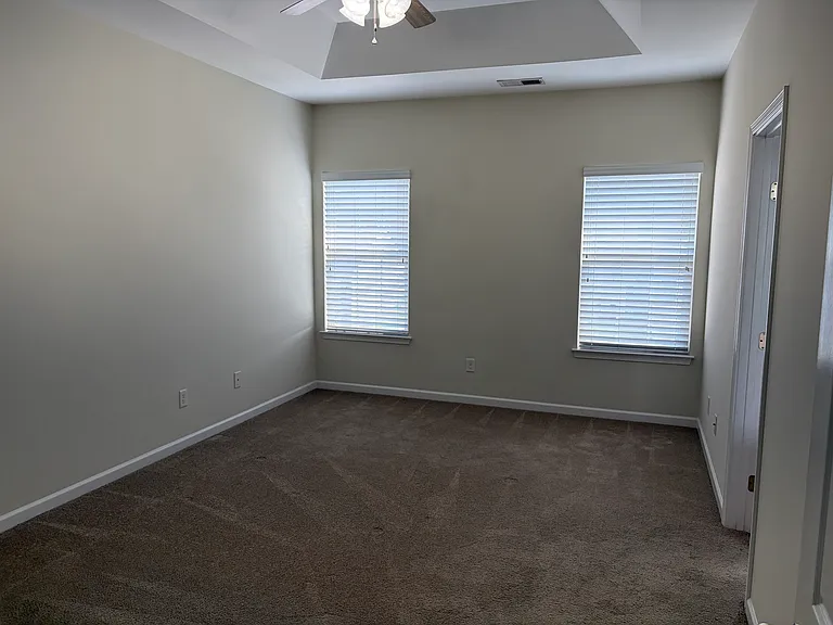 6303 Margaret Ct — Photo 9
