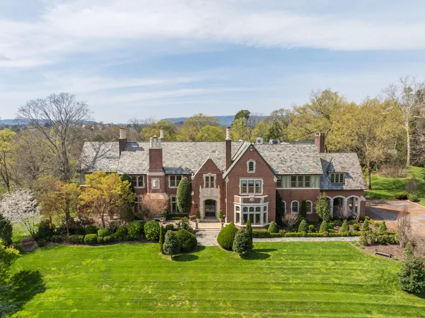 1649 Minnekahda Rd, Chattanooga, TN 37405