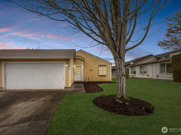 13414 NW Indian Springs Dr, Vancouver, WA 98685