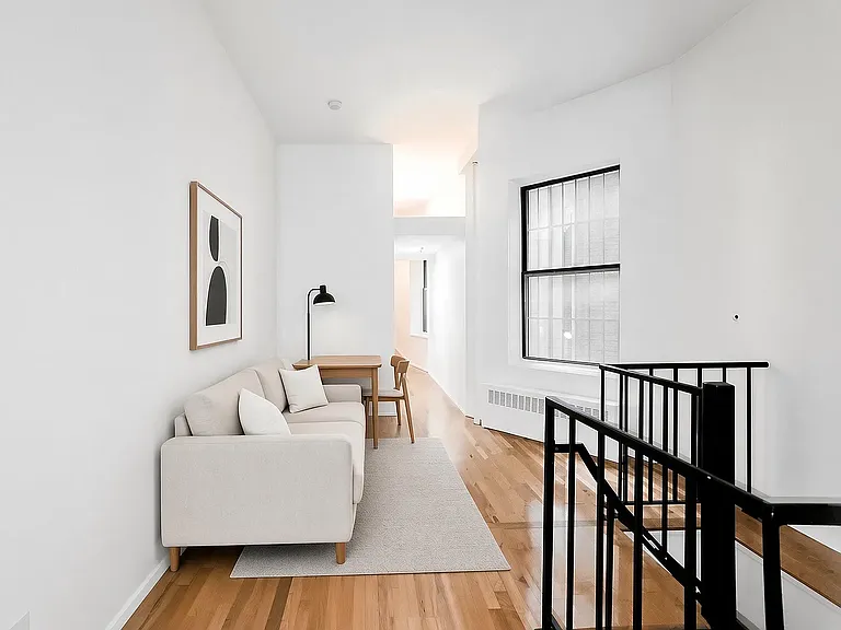 208 W 82nd St #1C — Photo 1