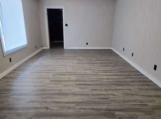 824 Main St APT A, Elwood, IN