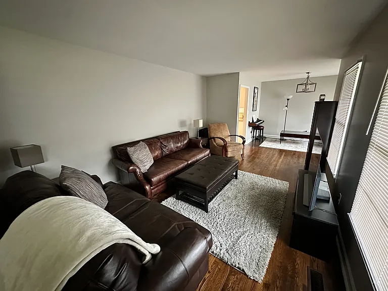 200 Skyview Dr — Photo 7