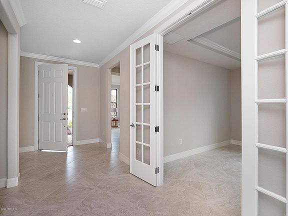 5th image of 683 Wild Cypress Cir