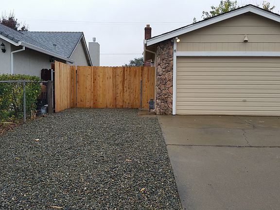 RV access, Gates open