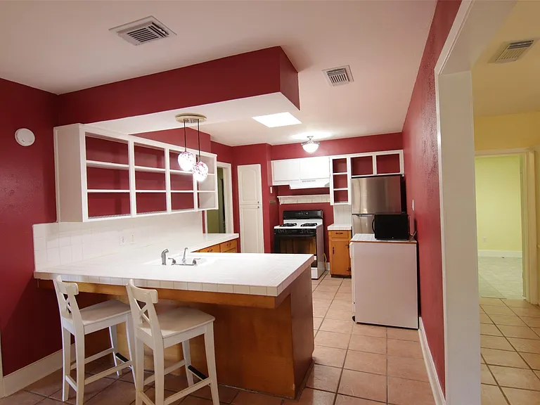 6601 Stroud Dr — Photo 6