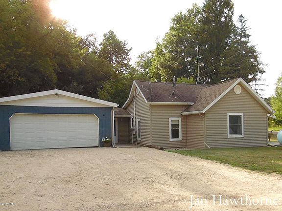 2nd image of 41 Sundago Park St
