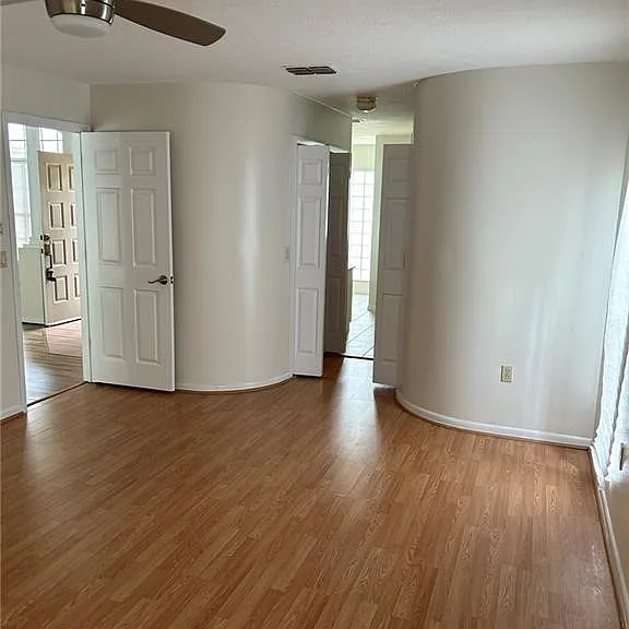 2620 E Newhaven St — Photo 7