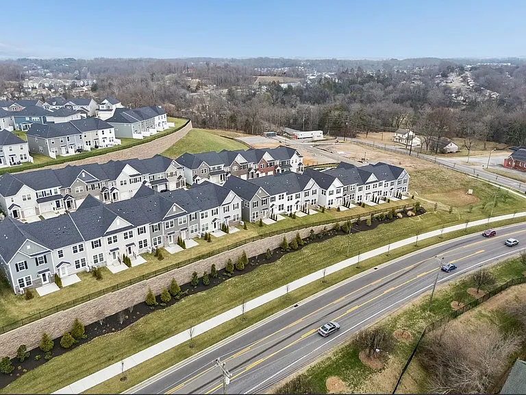 5069 Dayflower Dr — Photo 35
