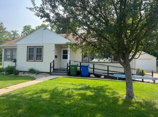406 Lafayette Ave S, Fulda, MN 56131