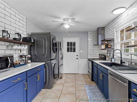 5th image of 319 Nugget Ct