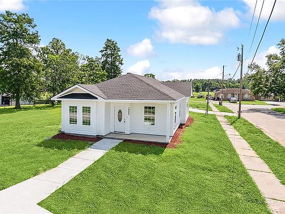 2nd image of 1945 Sugarmill Dr