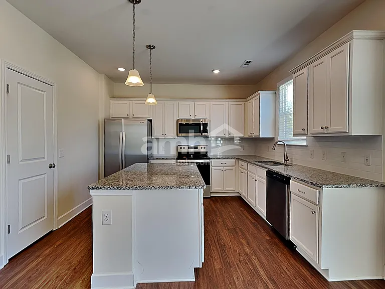 4877 Chutney Dr — Photo 3