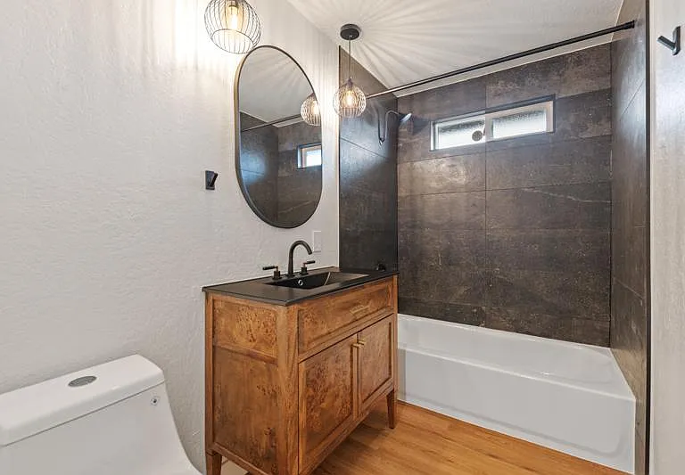 655 Walker Ave — Photo 12