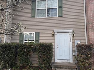 229 Surrey Club Ln, Stephens City, VA