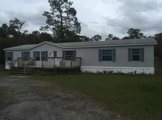 338 E Woodland Rd, Southport, FL 32409