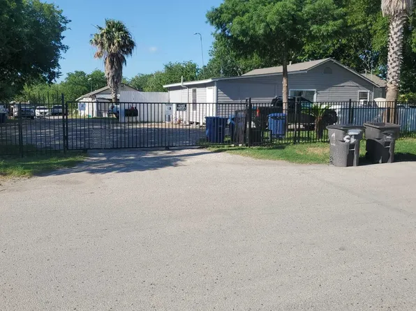 114 Dorsey St, San Antonio, TX