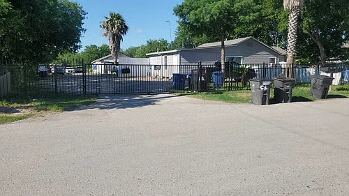 114 Dorsey St Photo 1