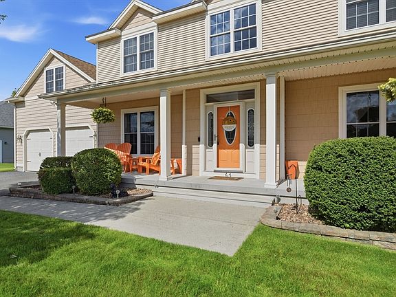 3rd image of 63 Caddyshack Dr