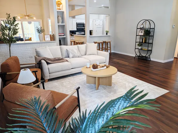 14606 Town Hill Dr, Austin, TX 78728