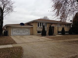 606 W Potter St, Wood Dale, IL 60191