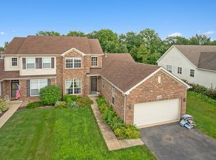 25253 Forest Edge Dr, Channahon, IL 60410