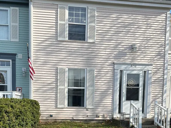 8716 Chloe Ct, Powell, OH 43065