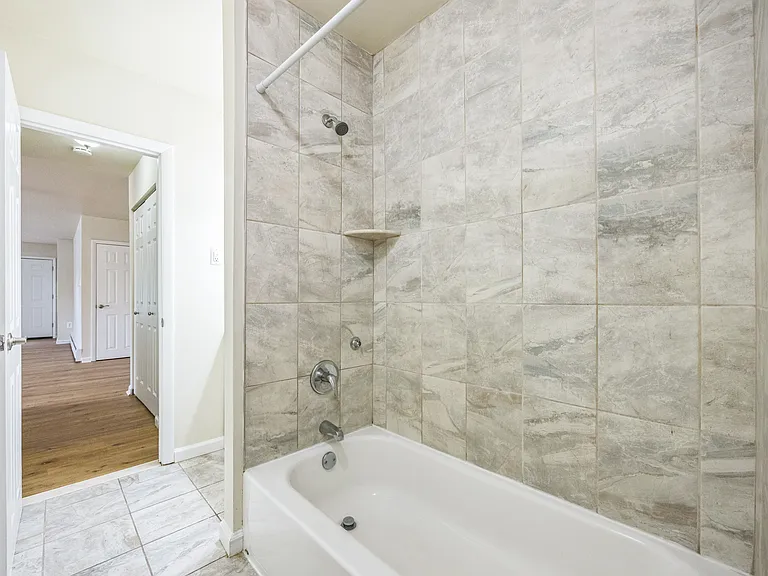 17 E Maple Ave #11 — Photo 8