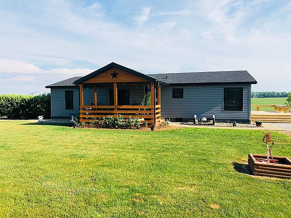 3rd image of 4227 E County Road 500 N