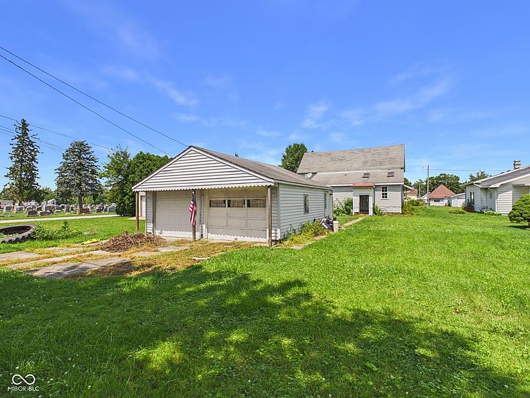 Listing photo 4