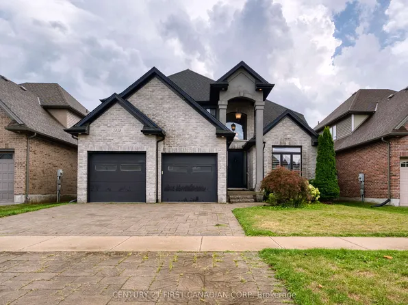 1018 Medway Park Dr, London, ON N6G 0E4