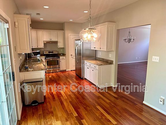 4th image of 3611 Martingale Ct