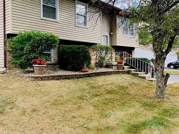 2nd image of 5716 Allemong Dr