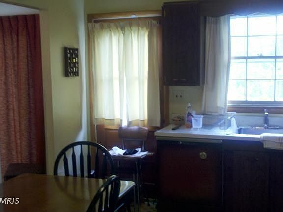 3rd image of 700 Bernadette Dr