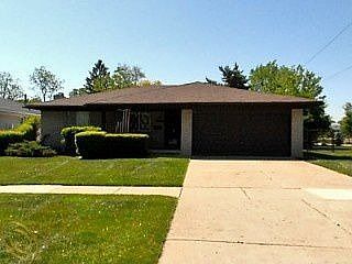 1st image of 27367 Hass St