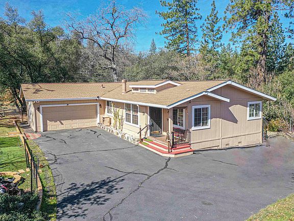 3rd image of 12690 Mueller Dr