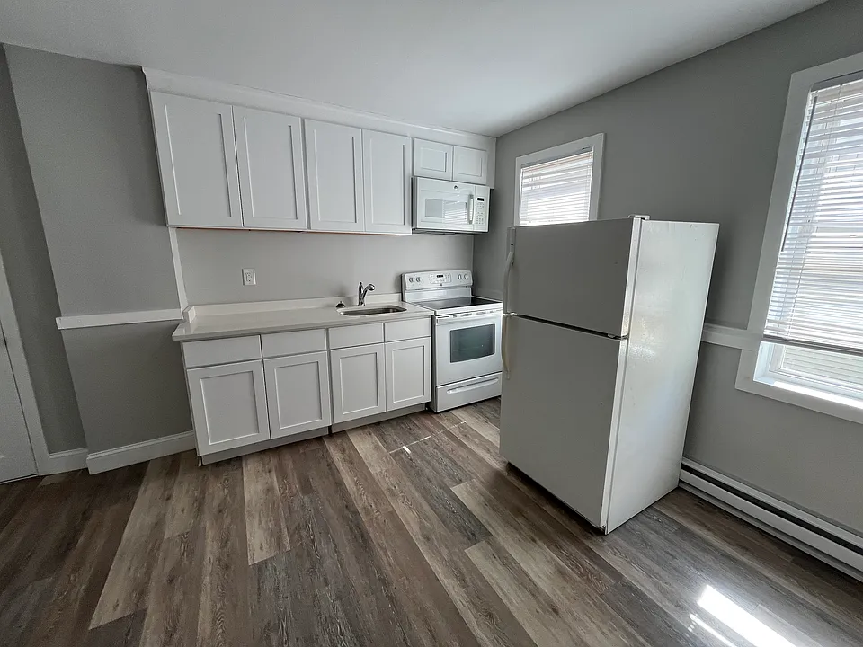14 Audrey St #20