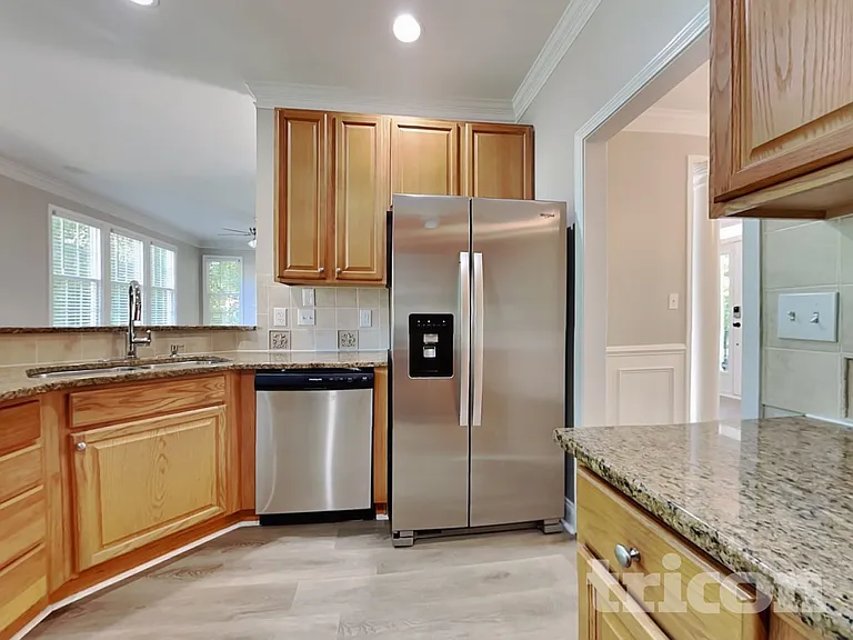 3112 Kirby St — Photo 9