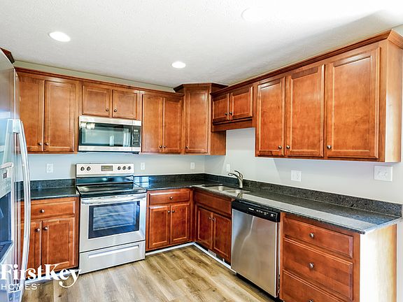 5th image of 3717 Windhaven Ct