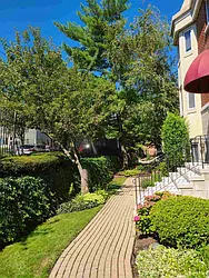 308 Saint Michaels Walk, #308