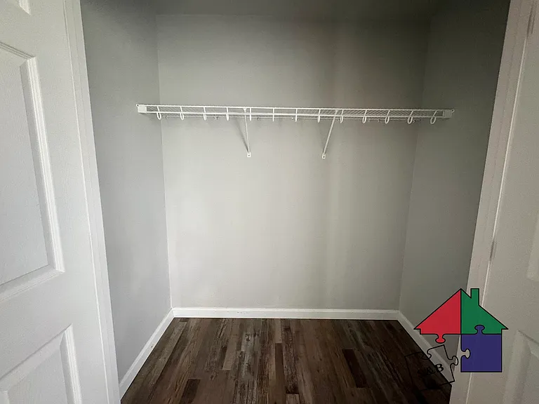 39 Cornelia Ct — Photo 18