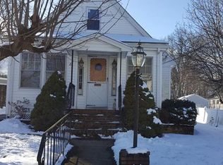 21 Worsted St, Franklin, MA 02038