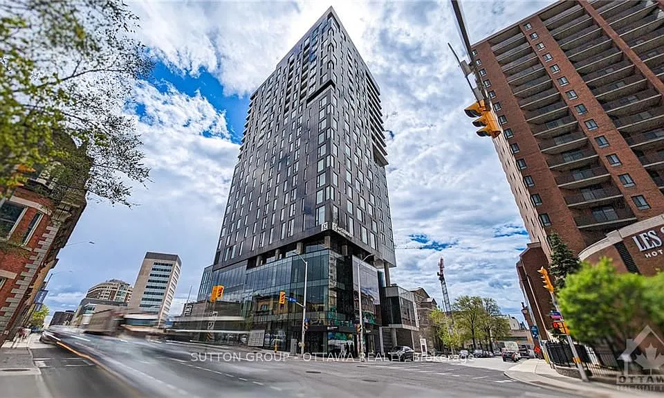 20 Daly Ave #1608