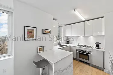 Rented by Manhattan Spaces