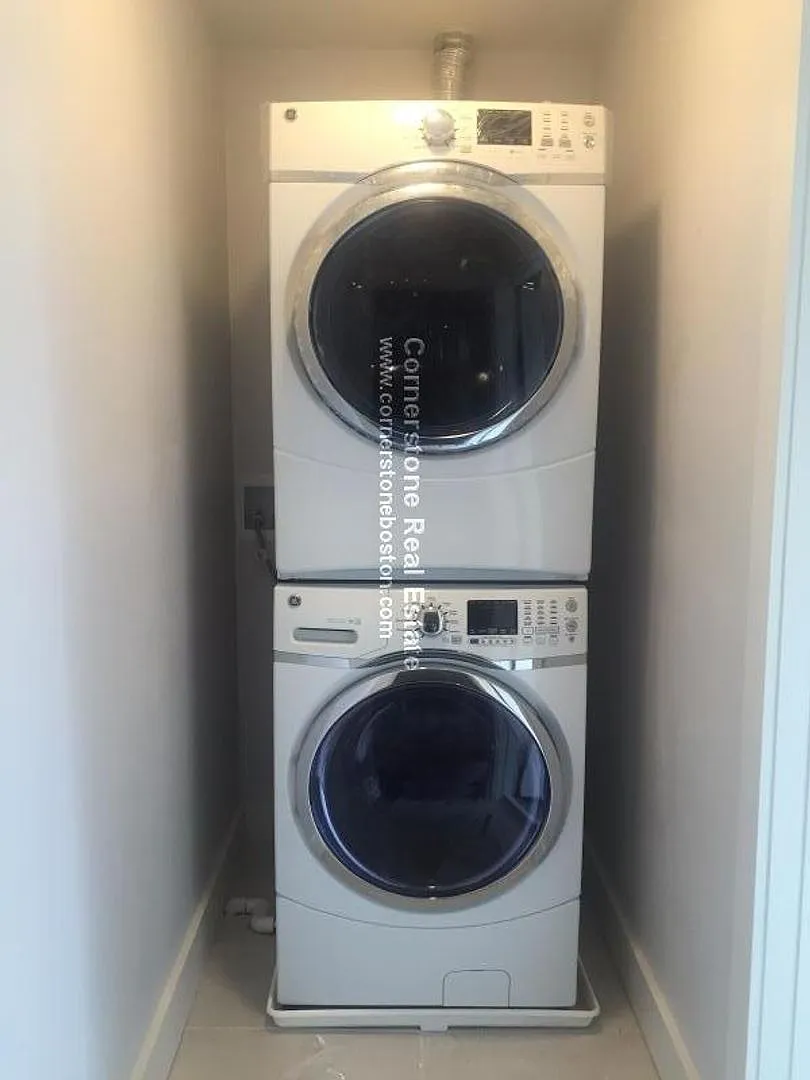 Nice 3 bed in Boston — Photo 1