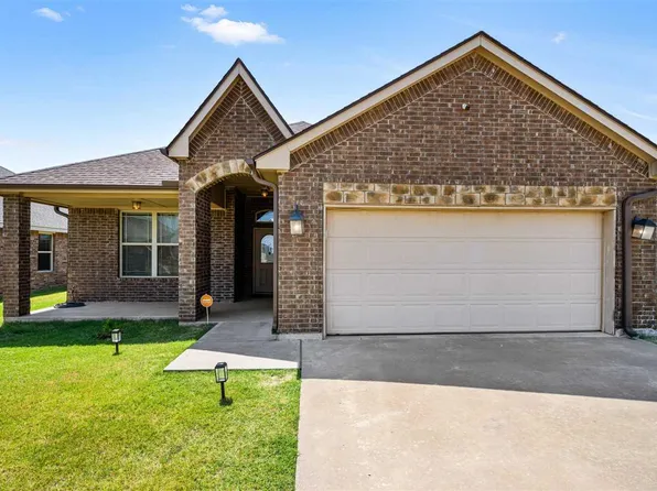 1105 SW 78th St, Lawton, OK 73505