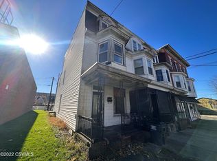 42 W 2nd St, Mount Carmel, PA 17851