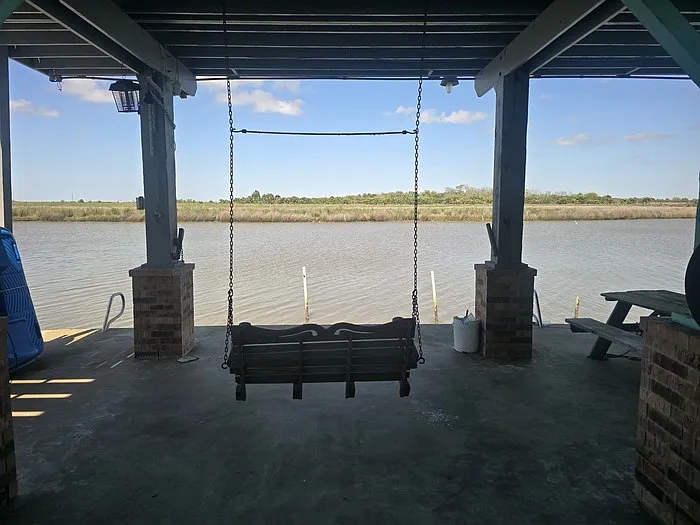 211 Redfish Dr — Photo 23